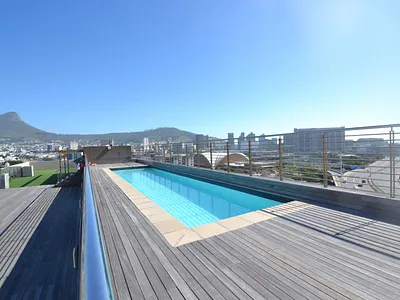 2 Bedroom Apartment For Sale in Cape Town - img