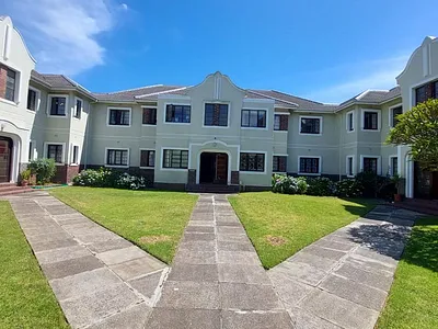 2 Bedroom Apartment To Rent in Cape Town - SwZu.webp