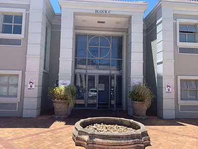 Commercial Property To Rent in Cape Town - wsRd.webp