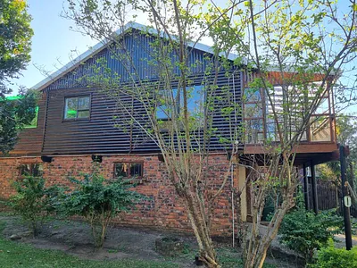 2 Bedroom House For Sale in East London - c2Bq.webp