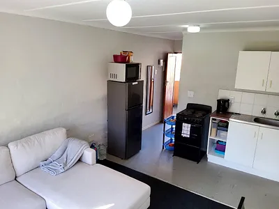 2 Bedroom Apartment For Sale in East London - w9Pq.webp