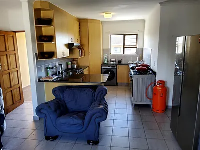 2 Bedroom Apartment For Sale in East London - S5yV.webp