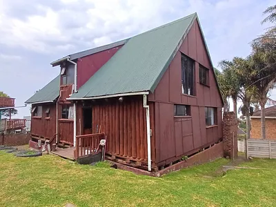 3 Bedroom House For Sale in East London - tNkx.webp