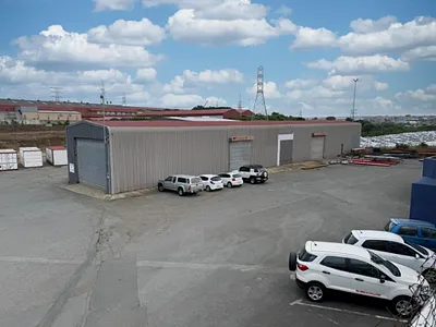 Industrial Property To Rent in East London - XFxw.webp
