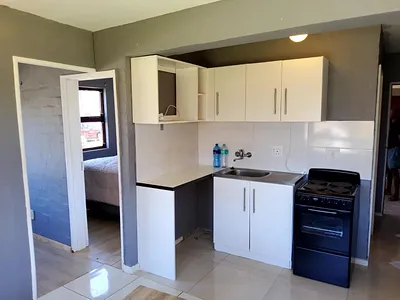 2 Bedroom Apartment For Sale in East London - RpVI.webp