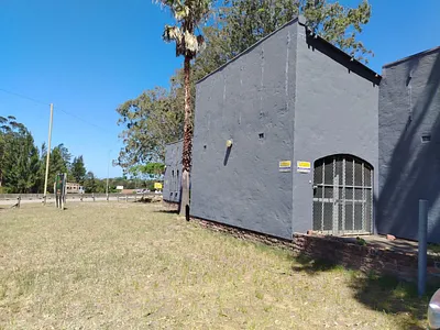 Commercial Property To Rent in East London - 2c8t.webp