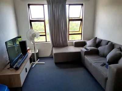 2 Bedroom Apartment For Sale in East London - 1YYA.webp