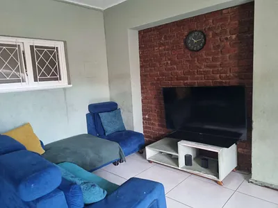 2 Bedroom Apartment For Sale in East London - tmAj.webp