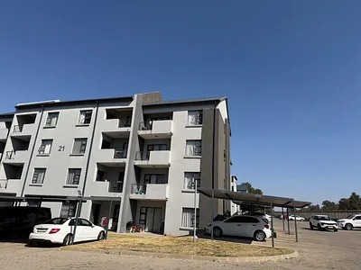 1 Bedroom Apartment For Sale in Glen Austin, Midrand - yRnN.webp