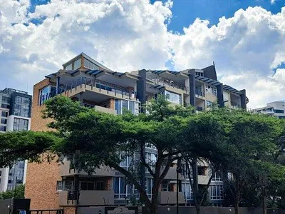 2 Bedroom Apartment For Sale in Sandton - cuQC.webp