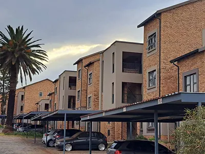 1 Bedroom Apartment For Sale in Randburg - SghV.webp