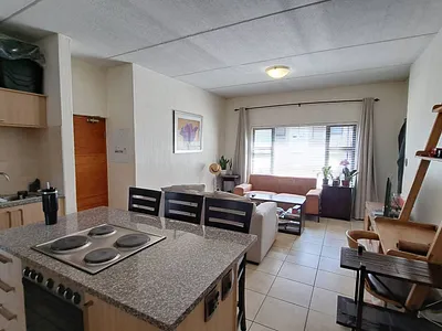 2 Bedroom Apartment To Rent in Johannesburg - 52zy.webp