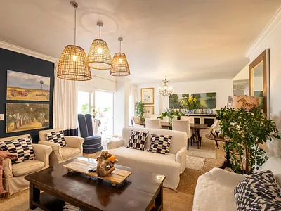 7 Bedroom House For Sale in Sandton - nRs6.webp