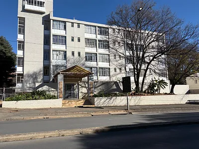 1 Bedroom Apartment For Sale in Sandton - zGvU.webp