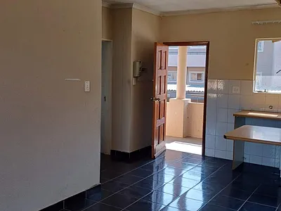 1 Bedroom Apartment To Rent in Johannesburg - fCQA.webp