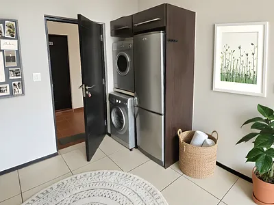2 Bedroom Apartment To Rent in Modderfontein, Edenvale - r2Y0.webp