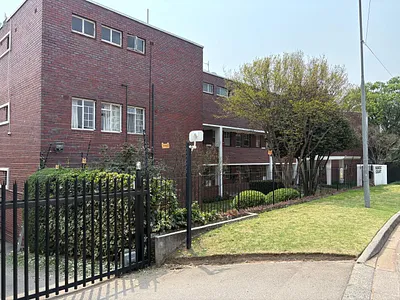 2 Bedroom Apartment For Sale in Johannesburg - img
