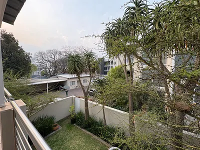 3 Bedroom Apartment For Sale in Sandton - img