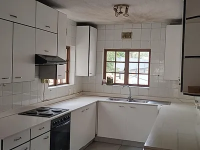 3 Bedroom Apartment To Rent in Sandton - img