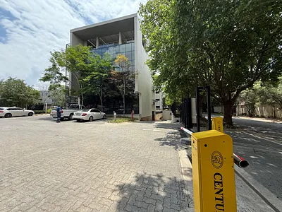 Commercial Property To Rent in Johannesburg - 1JFq.webp