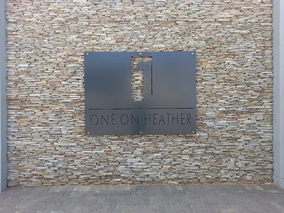 0.5 Bedroom Apartment To Rent in Midrand - img