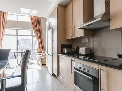 3 Bedroom Apartment To Rent in Sandton - img