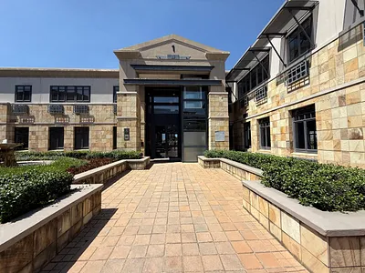 Commercial Property To Rent in Sandton - img