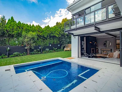 5 Bedroom House For Sale in Johannesburg - A1YJ.webp