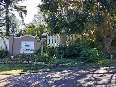 Vacant Land For Sale in Knysna - 93Ry.webp