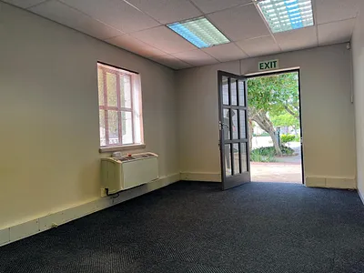 Commercial Property To Rent in Port Elizabeth - WJFR.webp