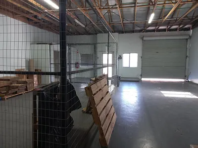 Industrial Property To Rent in Port Elizabeth - img