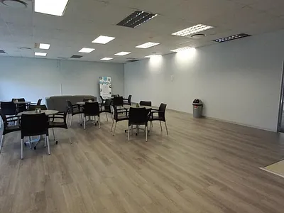 Commercial Property To Rent in Port Elizabeth - wYWE.webp