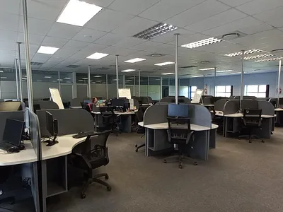 Commercial Property To Rent in Port Elizabeth - 0BhG.webp