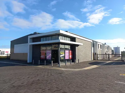 Industrial Property To Rent in Port Elizabeth - q5fV.webp