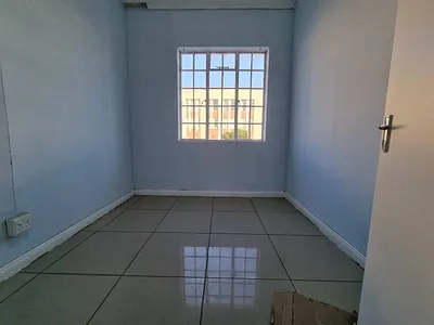 Commercial Property To Rent in Port Elizabeth - IIjQ.webp
