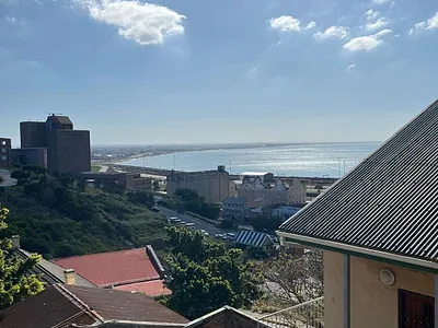 1 Bedroom Apartment To Rent in Port Elizabeth - 2pq2.webp