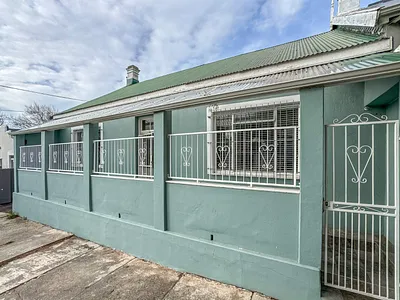 3 Bedroom House For Sale in Port Elizabeth - img