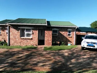 2 Bedroom Townhouse To Rent in Port Elizabeth - To9V.webp