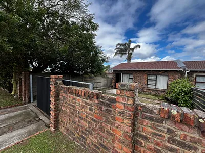 1 Bedroom House To Rent in Port Elizabeth - yj2I.webp