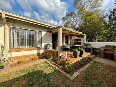 1 Bedroom Townhouse To Rent in Pretoria - tKyk.webp