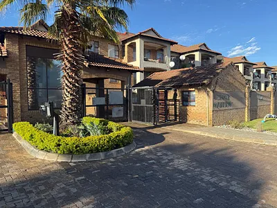 3 Bedroom Townhouse To Rent in Midrand - 0QxH.webp