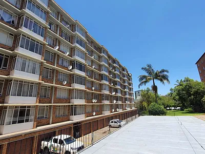 2 Bedroom Apartment For Sale in Pretoria - img