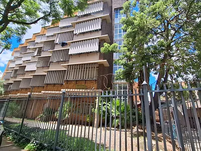 1 Bedroom Apartment To Rent in Pretoria - ACsO.webp