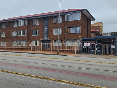 1 Bedroom Apartment For Sale in Pretoria - hA9s.webp