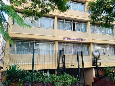 1 Bedroom Apartment For Sale in Pretoria - hm6V.webp
