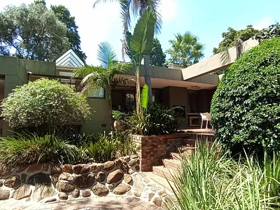 6 Bedroom House For Sale in Sandton - n85j.webp