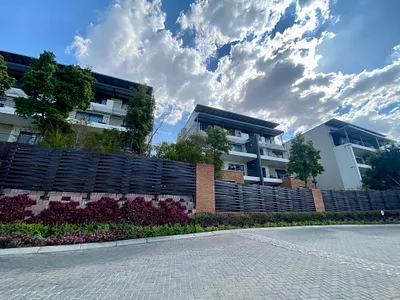 1 Bedroom Apartment For Sale in Sandton - d7Bn.webp
