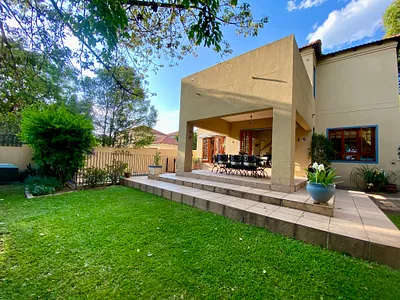 4 Bedroom House For Sale in Sandton - tBSH.webp