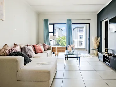 3 Bedroom Apartment For Sale in Sandton - img