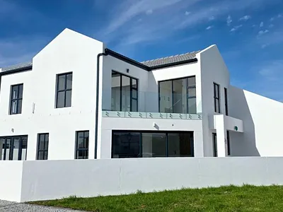 3 Bedroom House For Sale in St Helena Bay - d79C.webp
